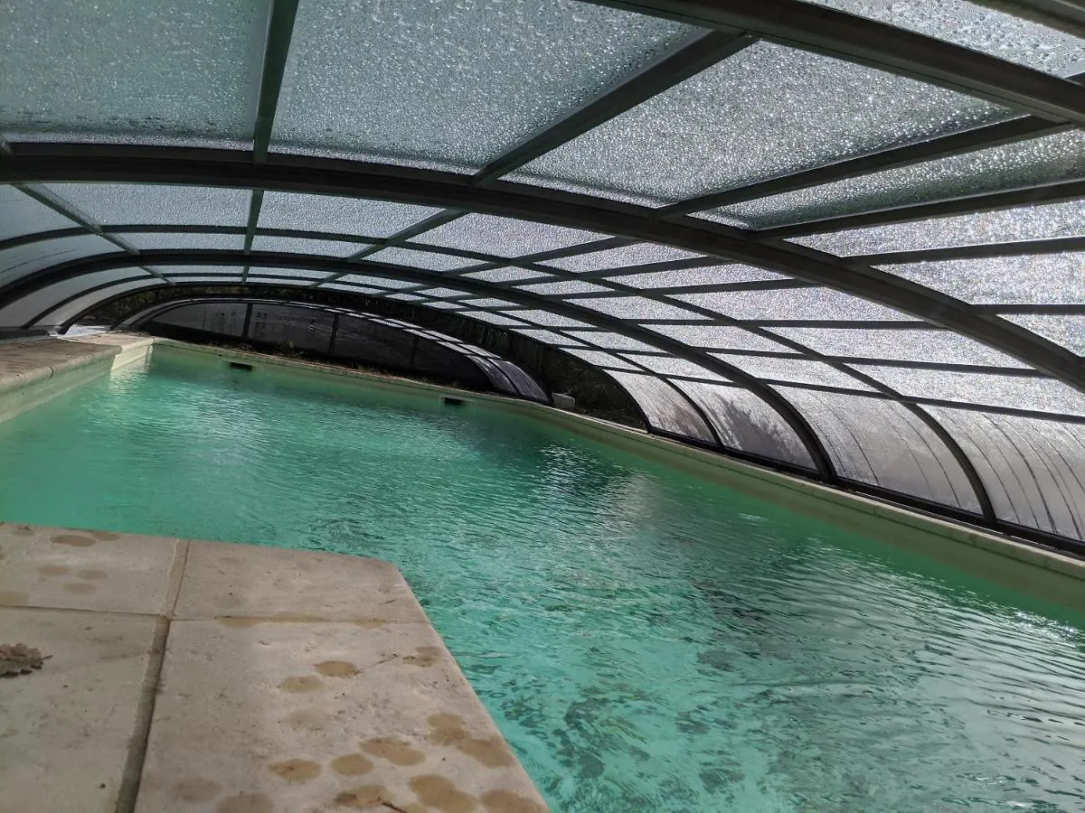 Hébergement de vacances Villa Les Rapieres Mireio à Gordes France