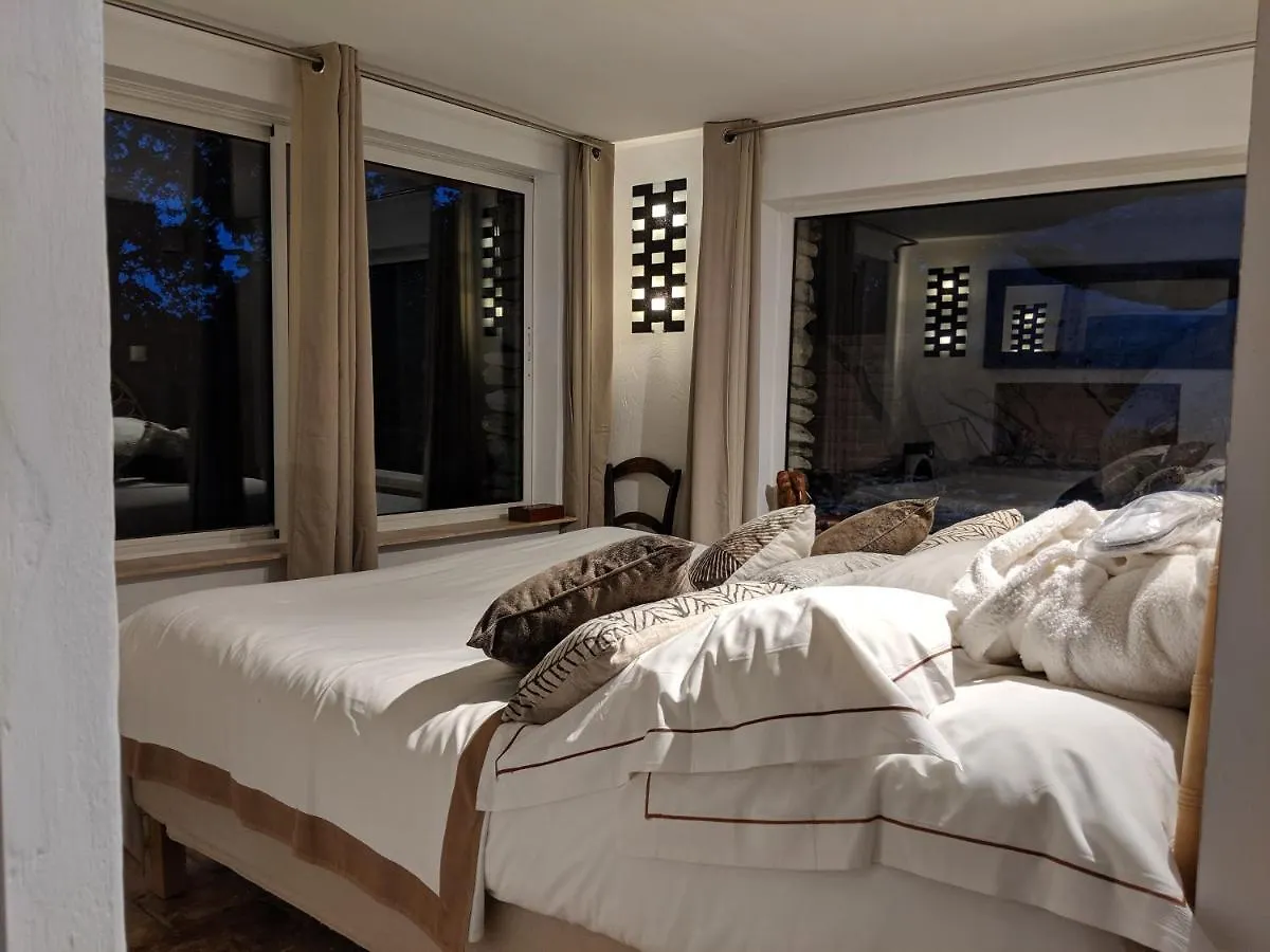 Villa Les Rapieres Mireio à Gordes France